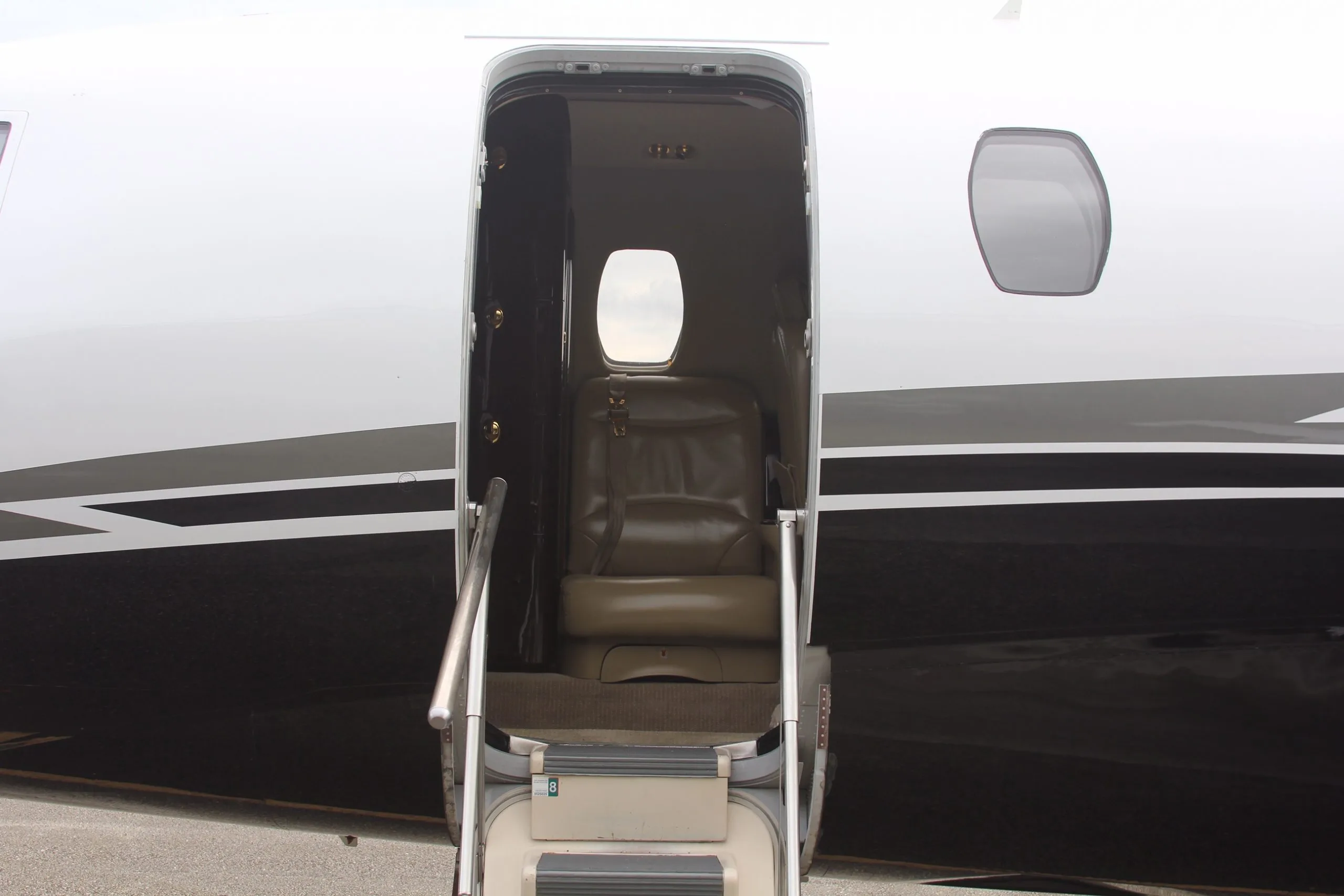 View into the open door of the N283MM aircraft.