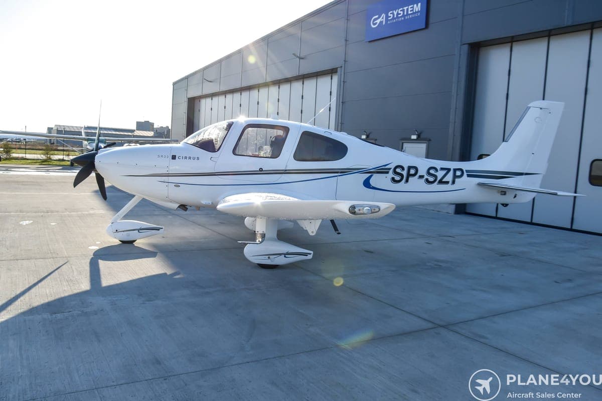 2010 Cirrus SR22-G3