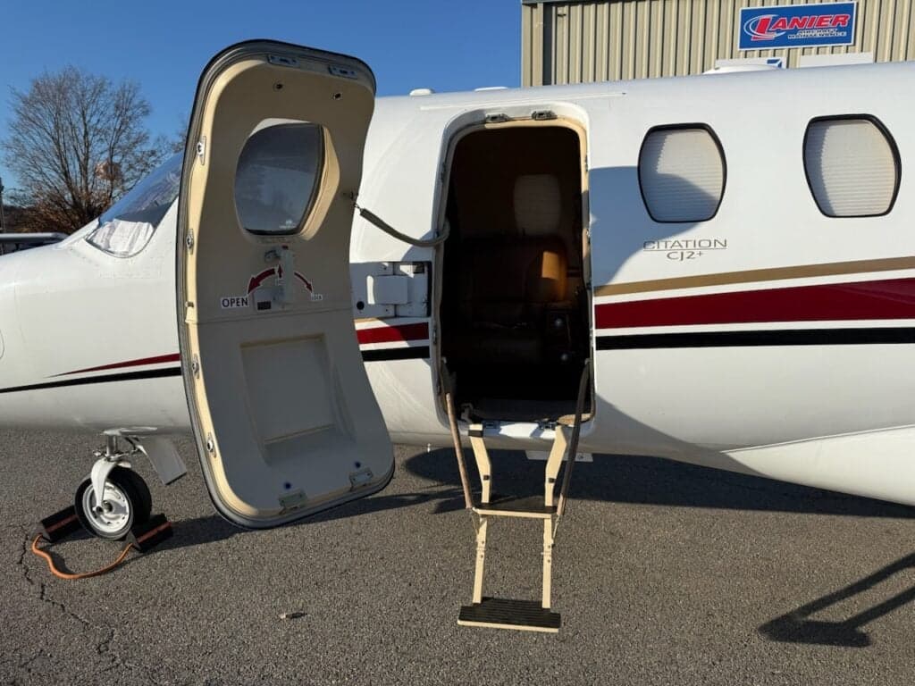 Front view of N525HD Cessna Citation CJ2+ on the tarmac.