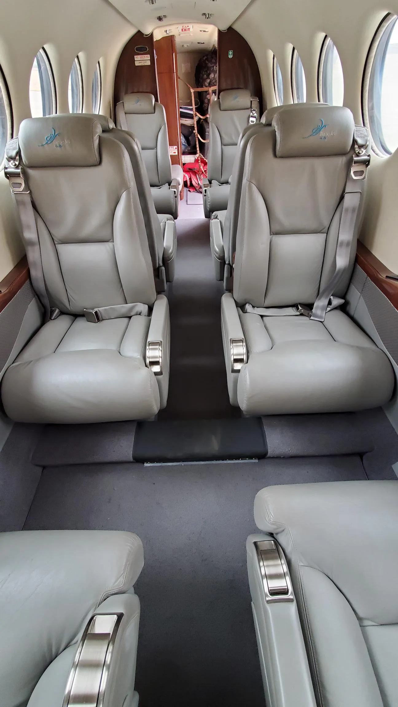 Overhead view of the aircraft's cabin seating arrangement.