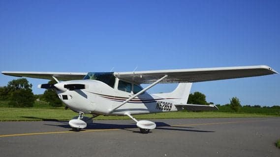 A Cessna 172 Skyhawk with registration N52859 on the tarmac.