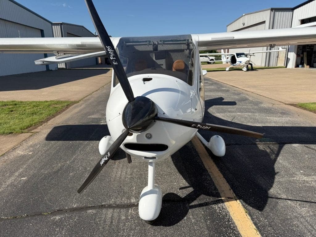 Front view of the CTLSW aircraft showing the propeller and landing gear.