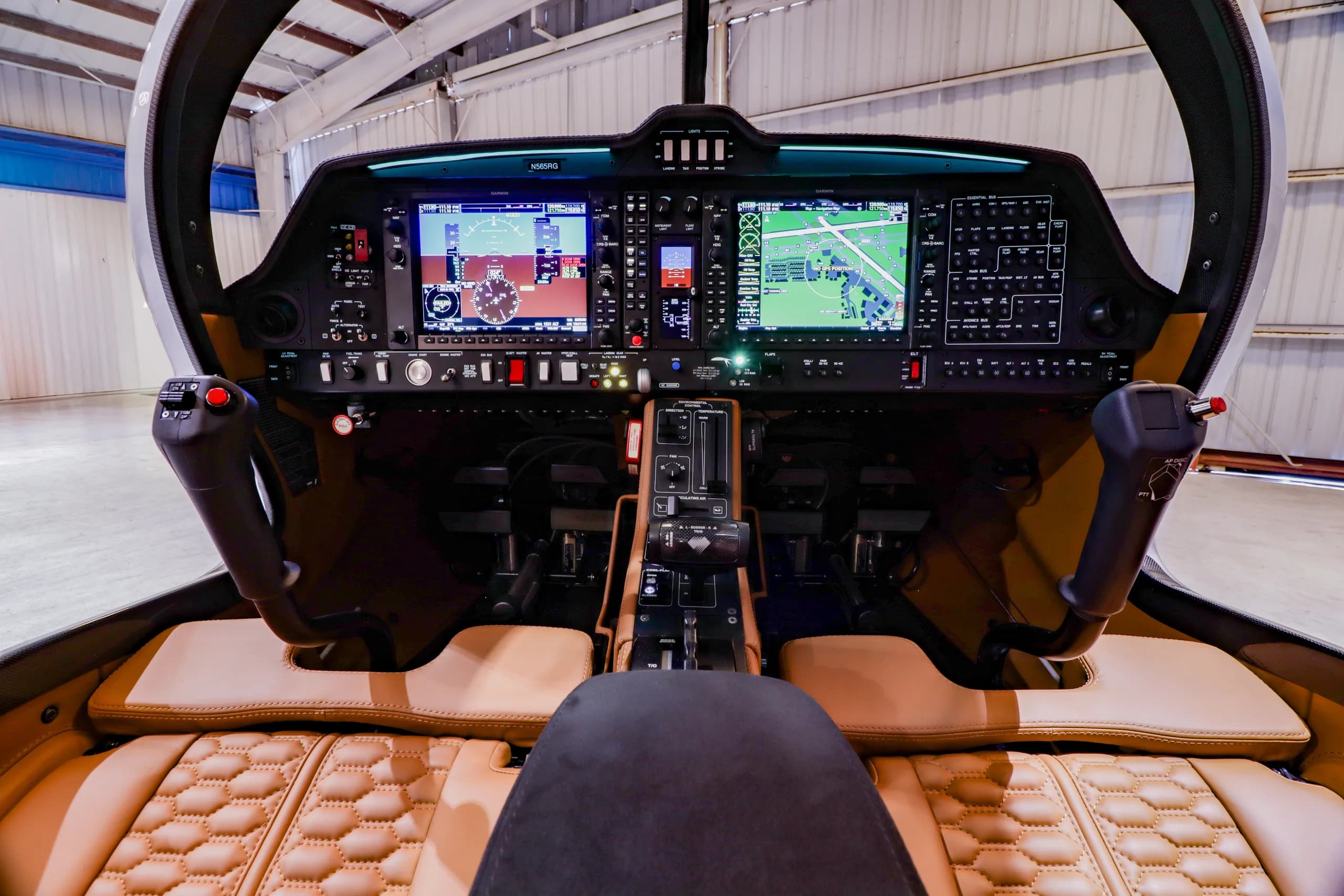 View of the cockpit instrument panel and controls of the Diamond DA50RG.