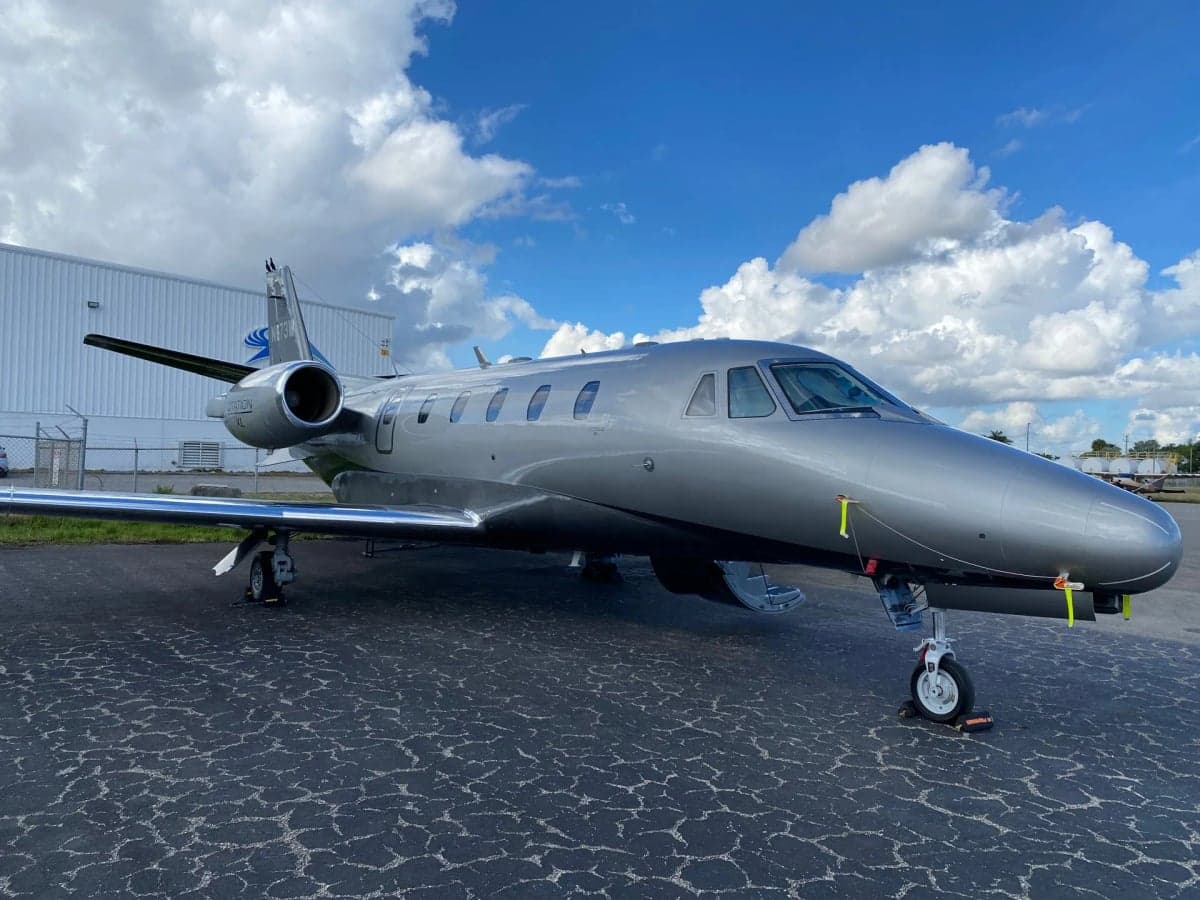 King Air C90B - LJ 1730