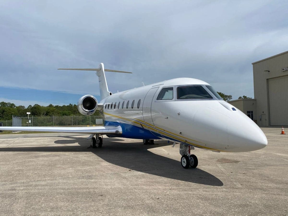 King Air C90B - LJ 1730