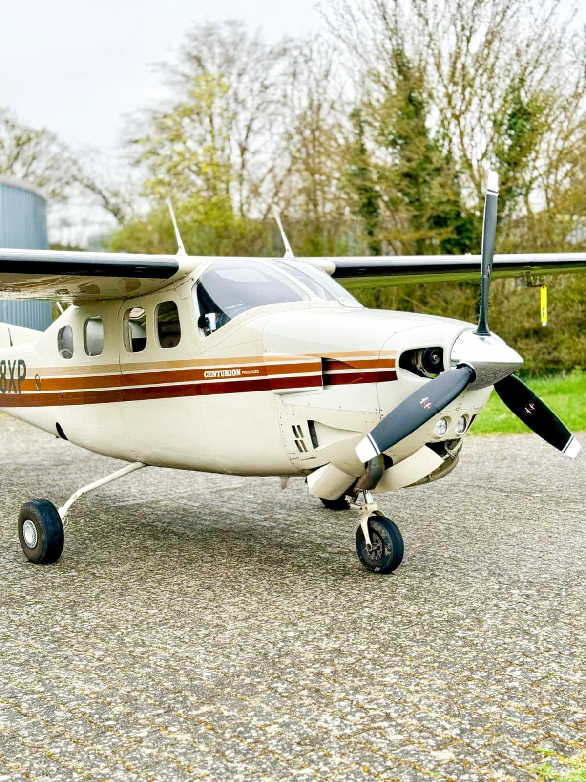 Close up of the front of the Cessna Centurion.