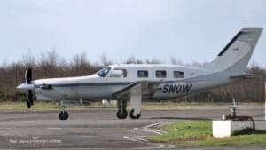 Piper Jetprop 2-SNOW on the tarmac.