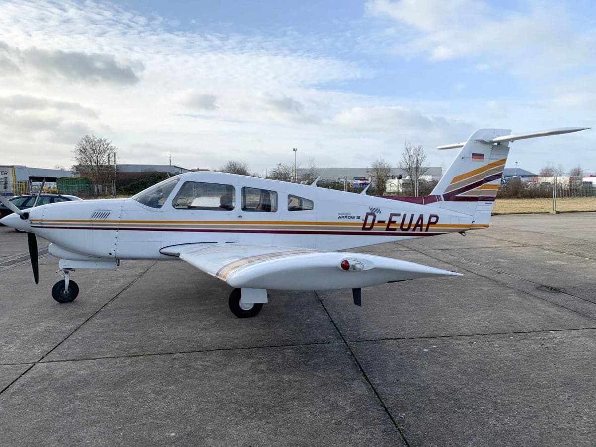D-EUAP Piper Arrow II parked on the tarmac.