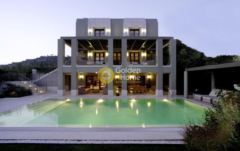 Luxury House for sale in Vouliagméni, Greece
