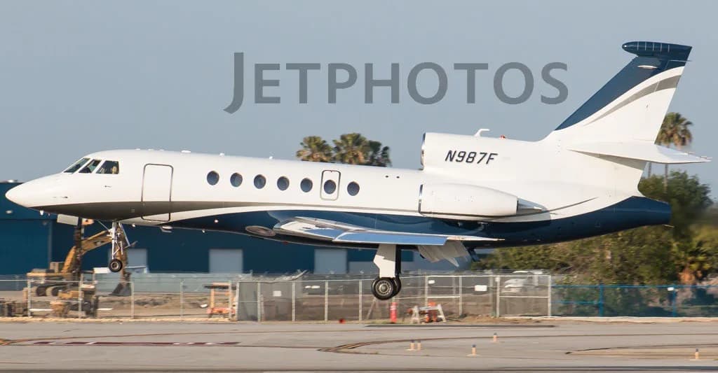 N987F aircraft landing.