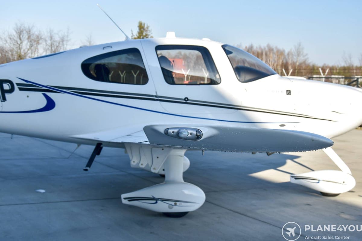 2010 Cirrus SR22-G3