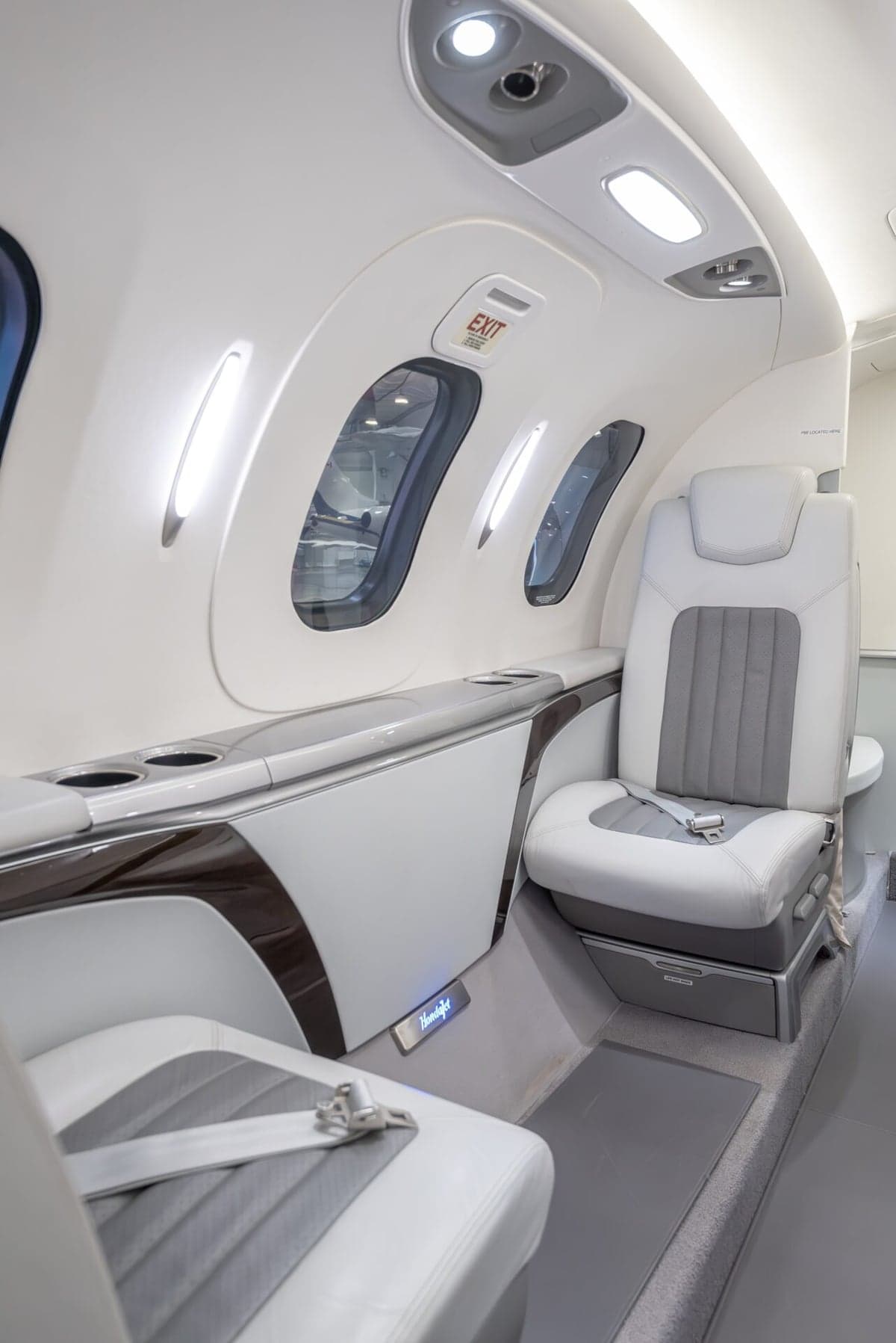 HondaJet HA-420 cabin seat.
