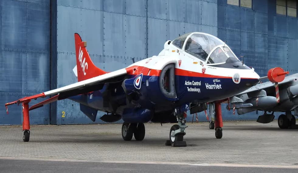 VAAC Harrier XW175