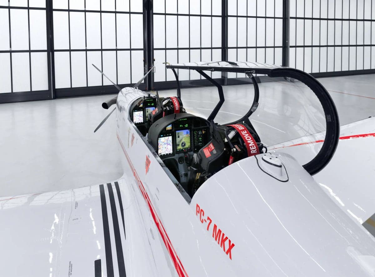 The cockpit of a PC-7 MKX aircraft with modern avionics.