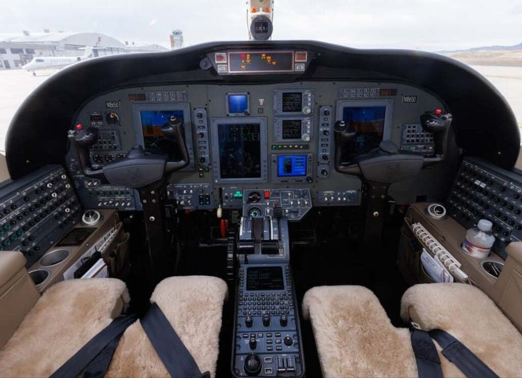 The cockpit of the aircraft features a full suite of avionics and controls.