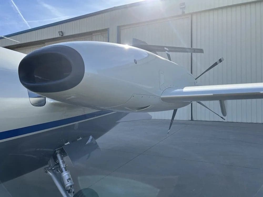 Close-up of the Piaggio Avanti EVO's unique engine and propeller configuration.