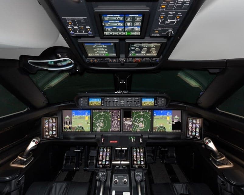 Overhead diagram of the aircraft's interior layout.