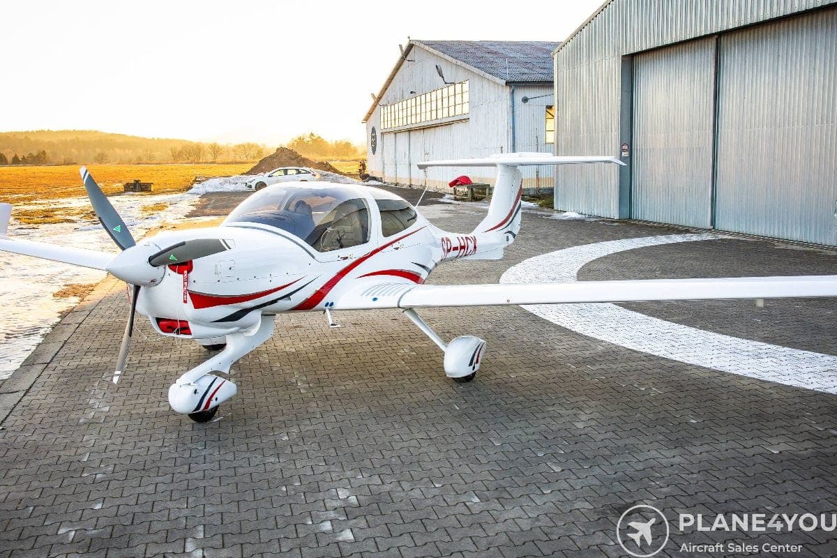 2023 Diamond DA40 NG