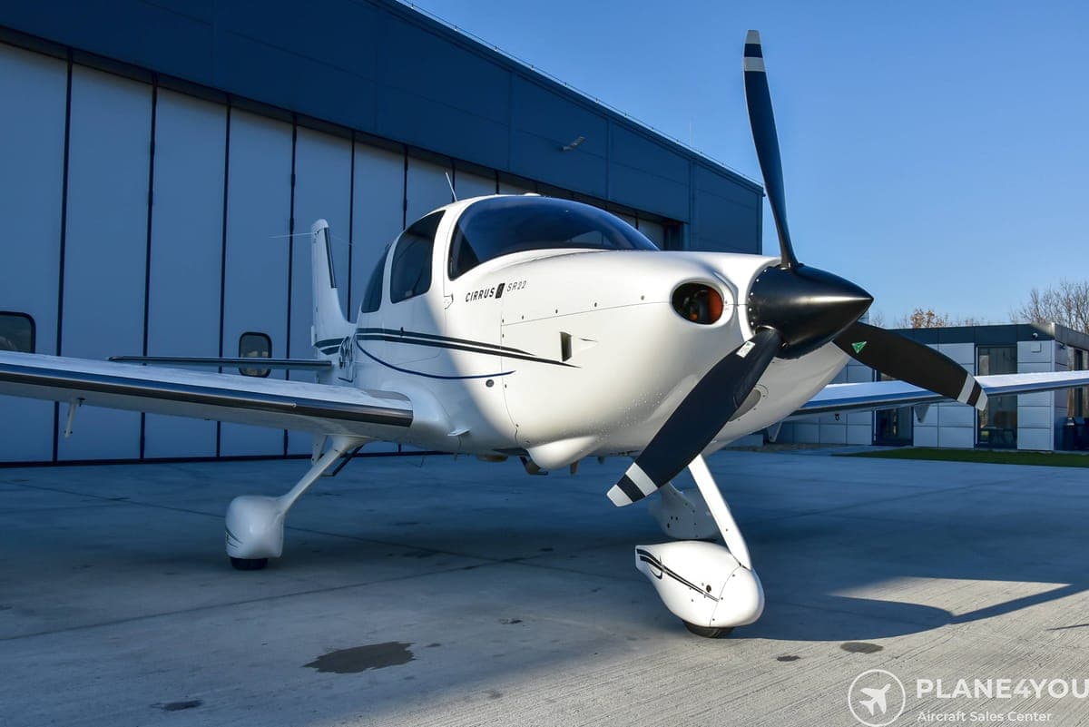2010 Cirrus SR22-G3
