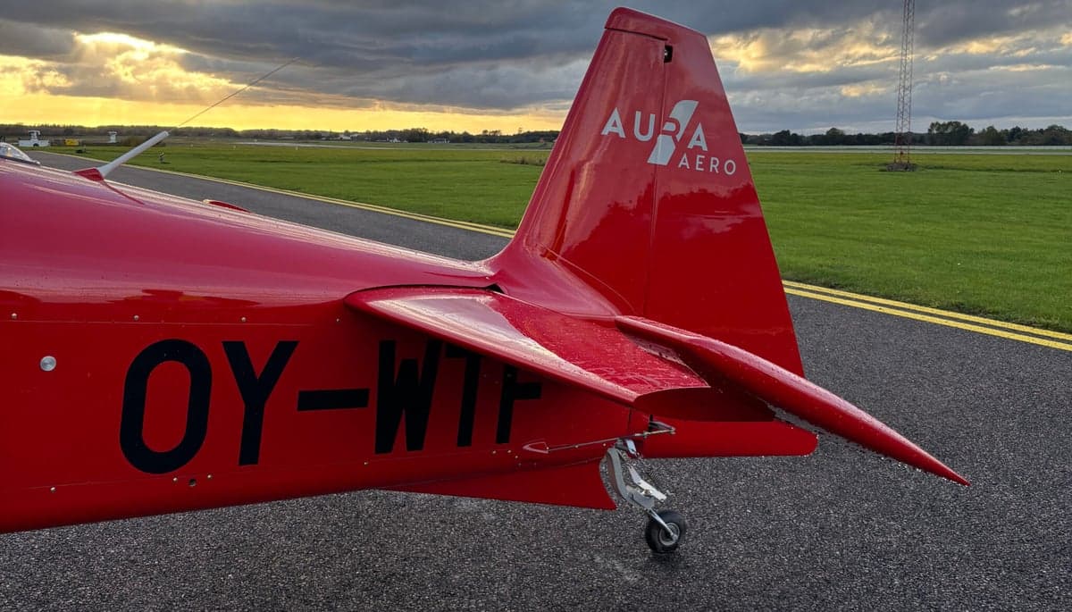 Tail of the Aura Aero Integral R with registration OY-WTF.
