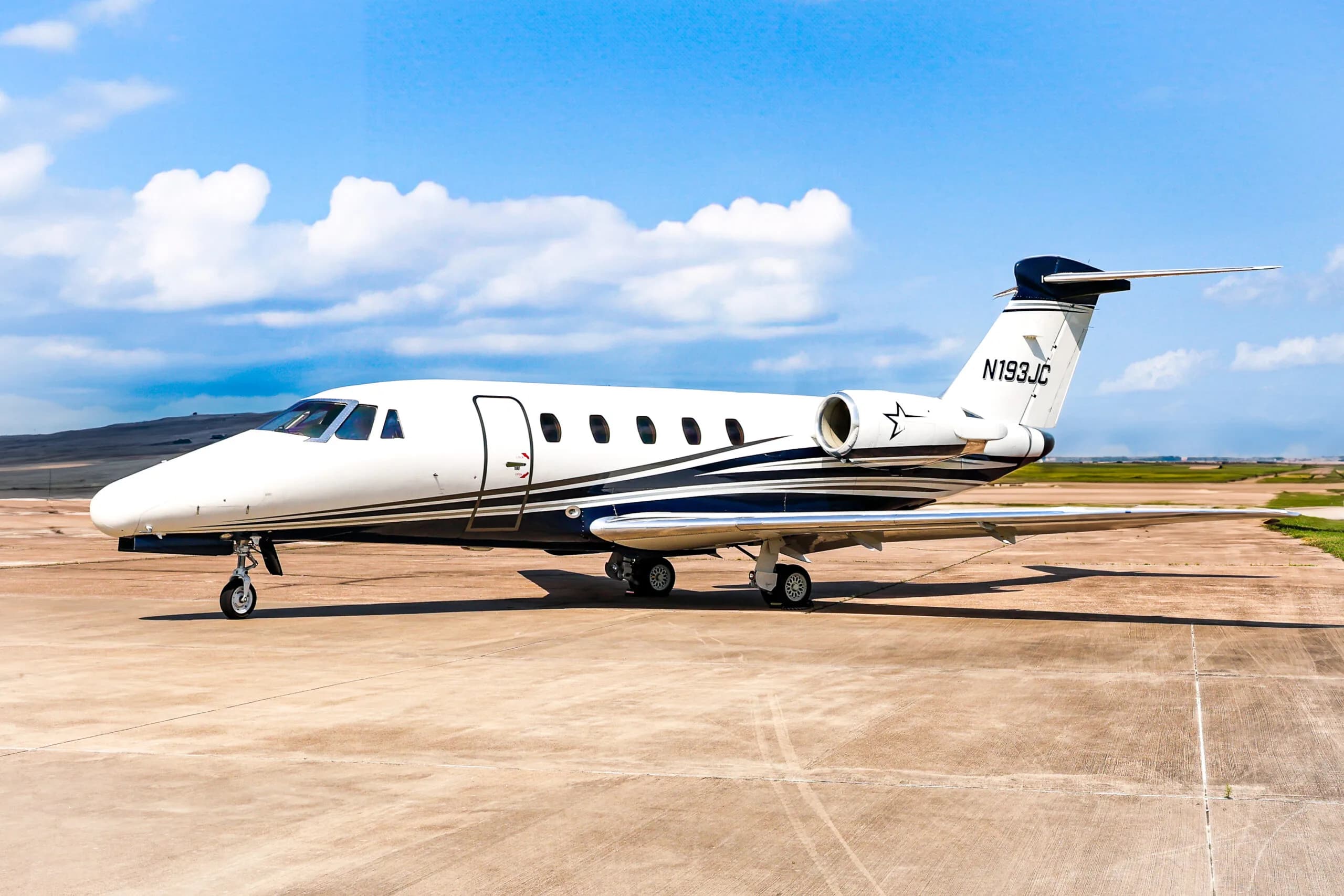 Cessna Citation CJ3 with registration N193JC on the ramp.
