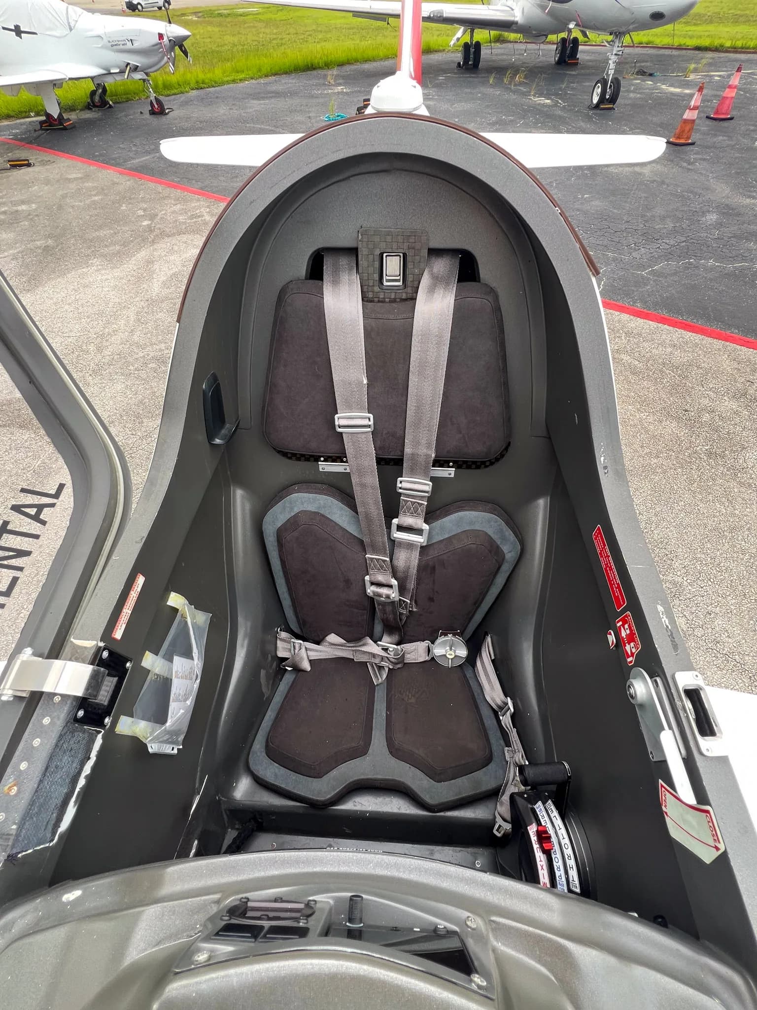 View of the seat and interior of the Blackshape Gabriel aircraft.