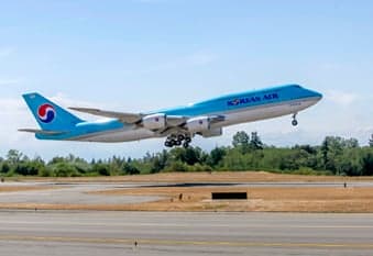Air China Boeing 747 taking off.