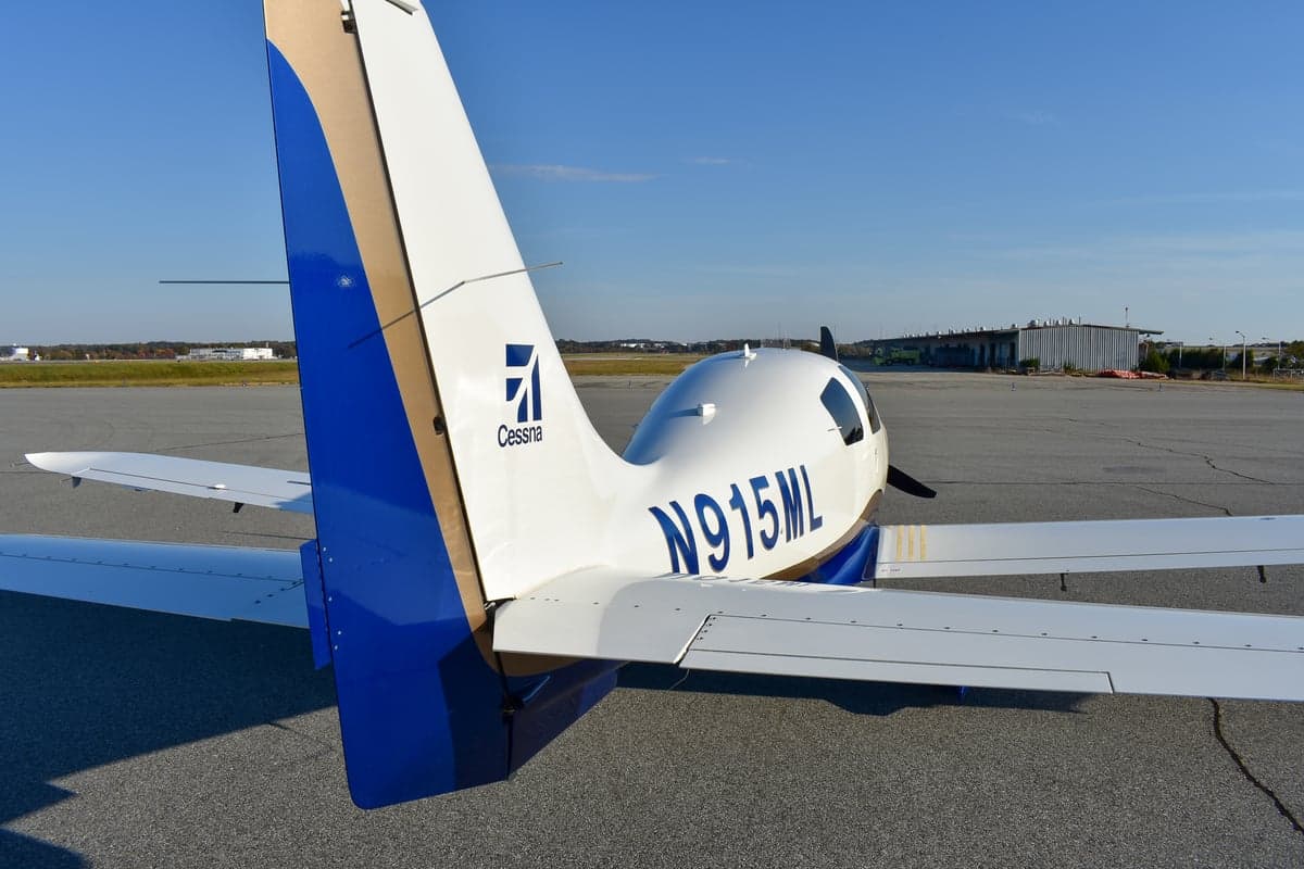Close up front view of the Cessna aircraft N915ML on the tarmac.