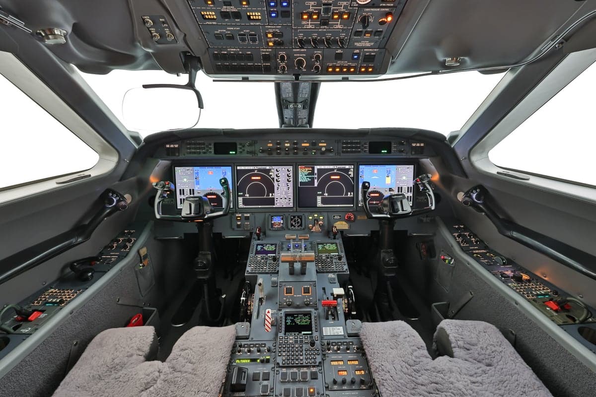 Detailed view of the Gulfstream G550 cockpit instrument panel.