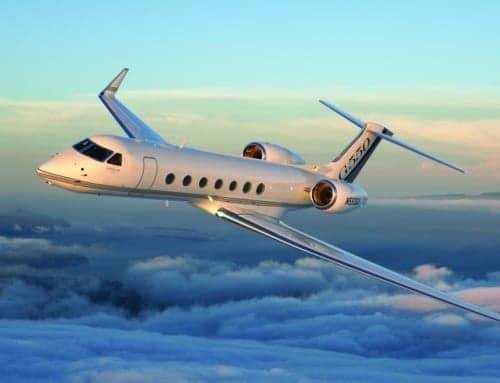 Gulfstream G550 in flight over clouds.