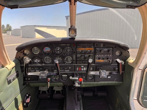Front view of the Cherokee 16320 instrument panel.