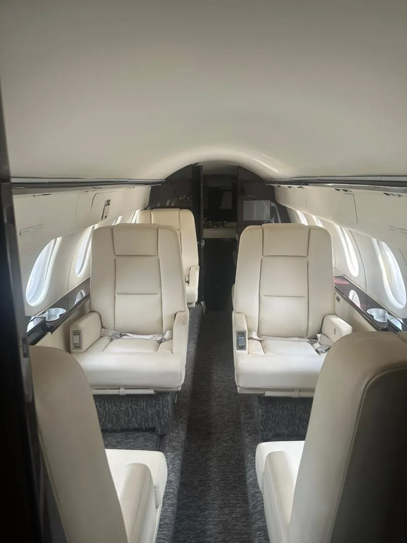 View of the cabin seats in the Hawker 400XP aircraft.