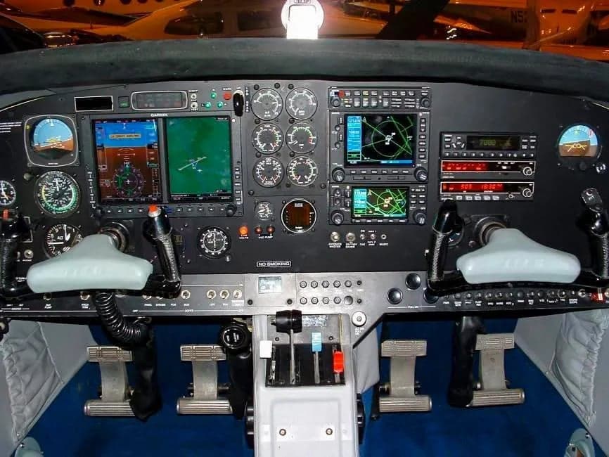 Close-up of the tail of the D-ETEK aircraft.