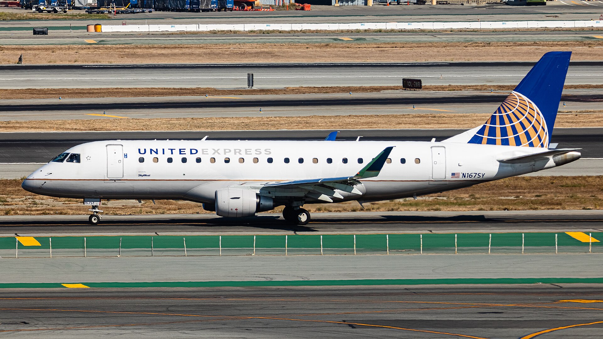 EMBRAER ERJ 170-200 LR N510SY